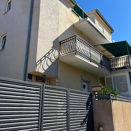 Apartments Jita Primosten Exterior photo